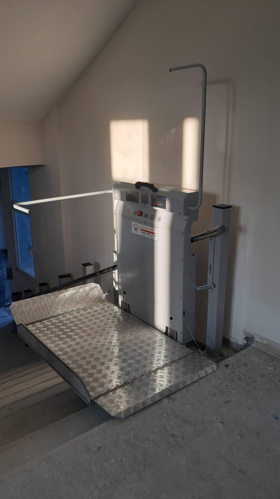 Merdiven Lift
